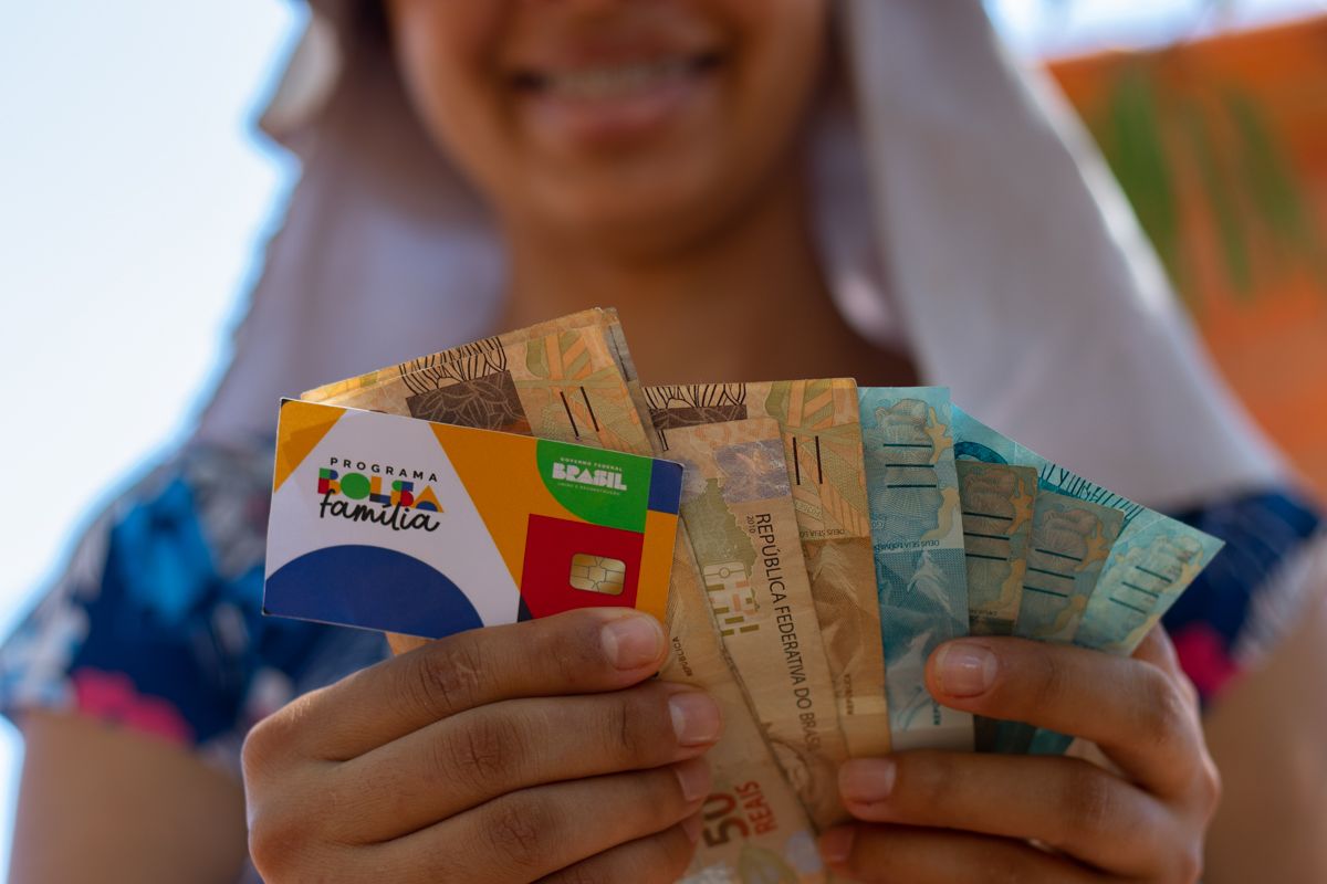No momento, você está visualizando Bolsa Família março 2026: veja calendário e como acessar o dinheiro